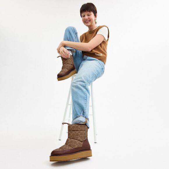 NWT Coach Outlet Idella Bootie In Signature Nylon - Picture 5 of 6